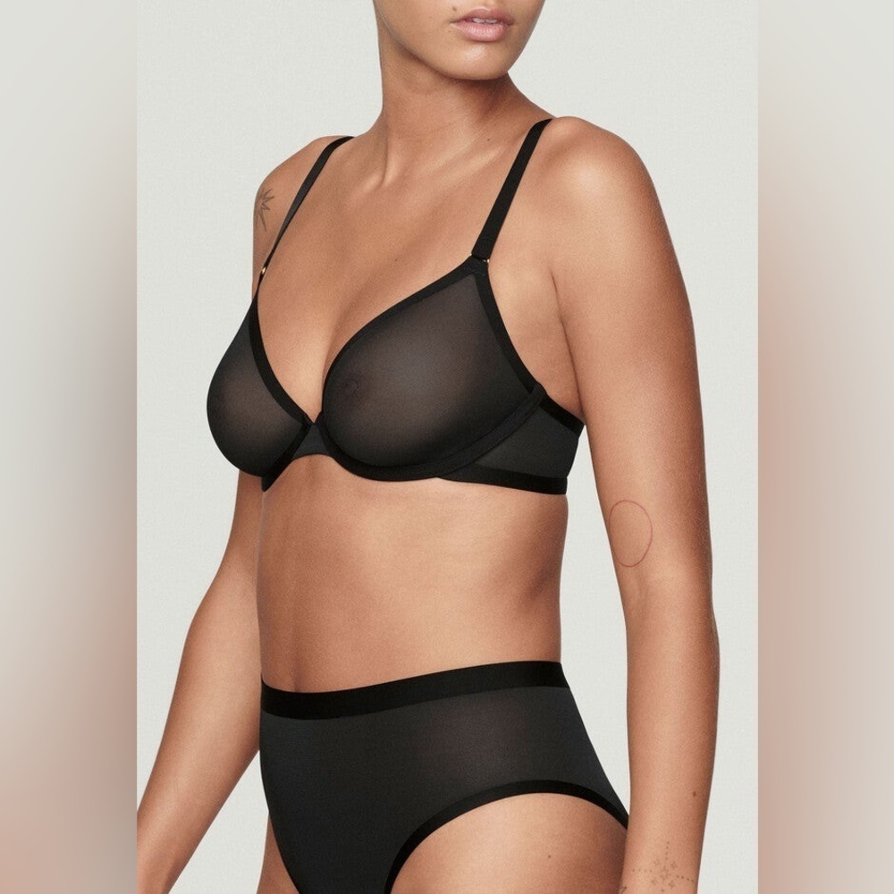 CUUP THE PLUNGE - MESH BRA LIKE NEW 32 F